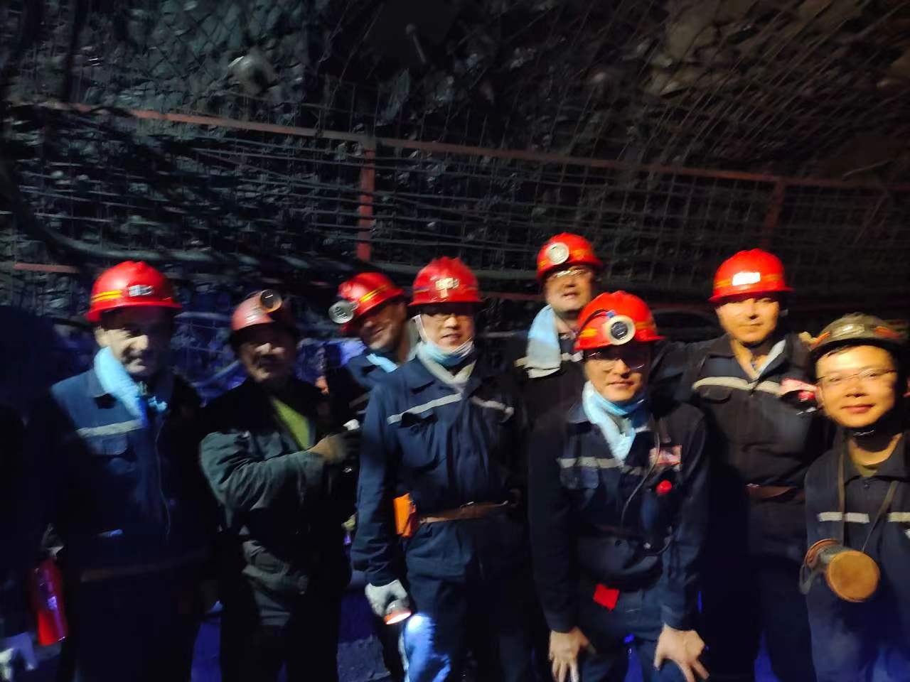 Chinese-Coal-Machinery-Iranian-Delegation-Low-Coal-Seam-Mining-Technology-ALPHA-Visit